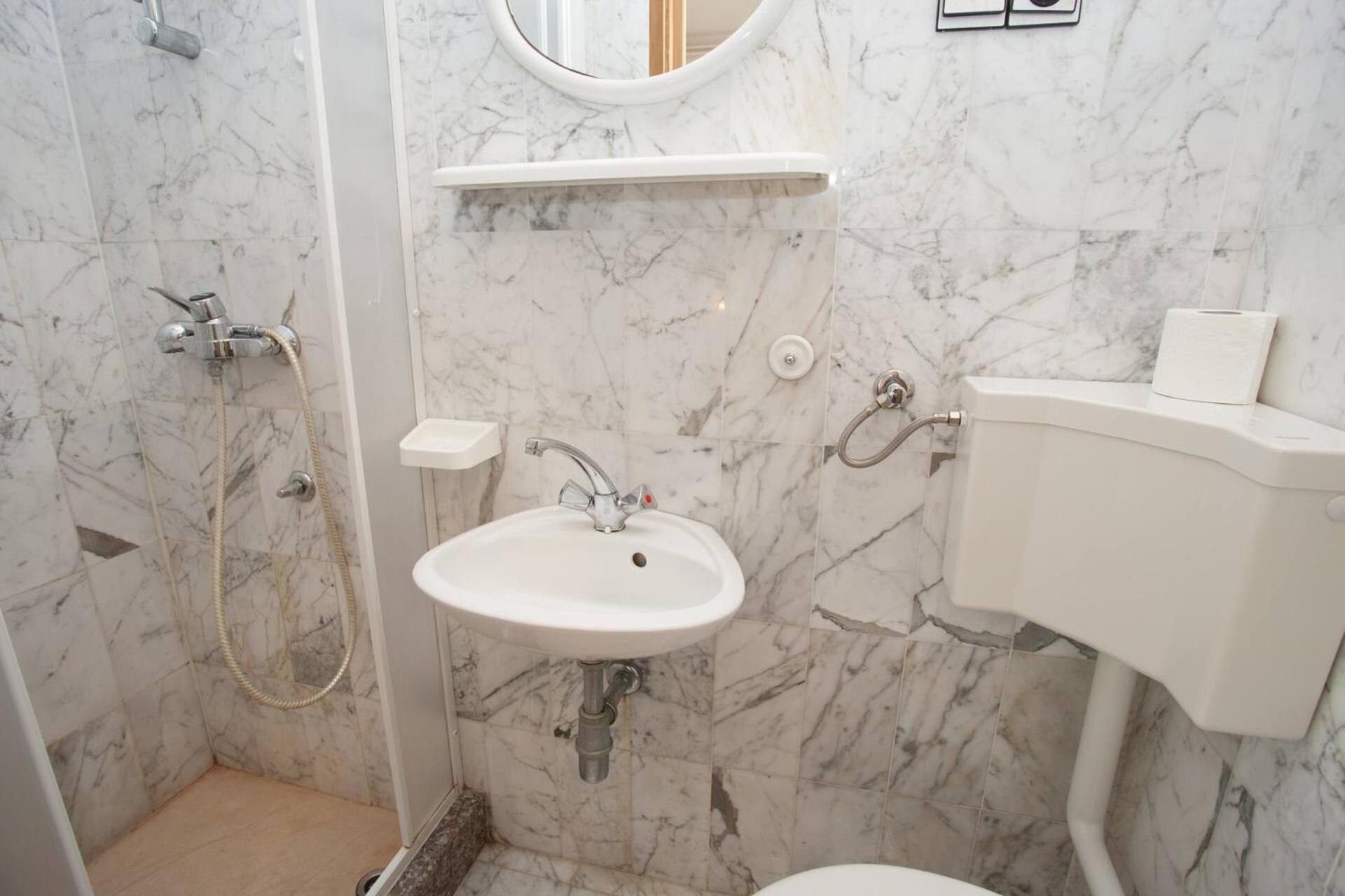 Apartments & Rooms Dekanic บัชกา ภายนอก รูปภาพ